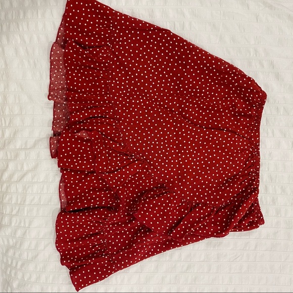 brandy melville mini skirt - Picture 2 of 4